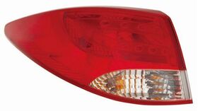 HYUNDAI ix35 STOP LAMBASI 10/- SAĞ DEPO