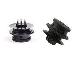 AUDI A3 KAPUT DAYANMA TAKOZU 04- IOE-VW 8P0823433A