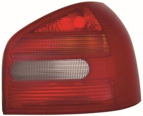 AUDI A3 STOP LAMBASI SAĞ 96-01 DEPO 8L0945096A