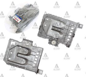 HYUNDAI i30 AKÜ ALT TABLA SACI DİZEL HMC