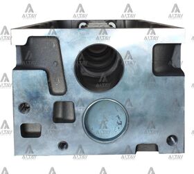 RENAULT CLIO SİLİNDİR KAPAĞI E7JA YAN KANAL KRB. TEK NOKTA ENJ. ARMUT MANİFOLD MAHER 7701470603