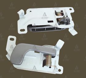 MITSUBISHI CANTER 515 659 KAPI İÇ KOLU SOL T.W.