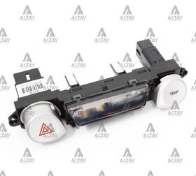 HYUNDAI i20 ORTA PANEL DÜĞME GRUBU (DÖRTLÜ+AIRBAG ONOFF + TRIP SWITCH) 09-12 HMC