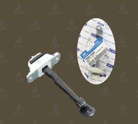 HYUNDAI ELANTRA ÖN KAPI GERGİSİ 01/- SAĞ HMC