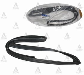 HYUNDAI ix35 ÖN KAPI CAM FİTİLİ 10/- SAĞ HMC