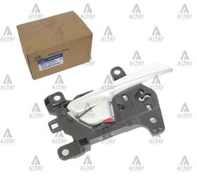 HYUNDAI TUCSON İÇ KAPI KOLU 15/- ARKA SAĞ HMC