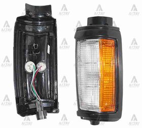 MITSUBISHI SİNYAL LAMBASI ÖN L200 96-98 SİYAH SAĞ DEPO