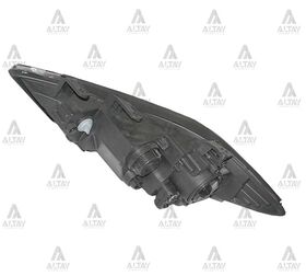 HYUNDAI ELANTRA FAR MOTORLU SAĞ 16-18 MAHER 92102-F2000