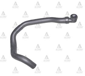 HYUNDAI i20 RADYATÖR HORTUMU ALT 12-14 DİZEL MAHER