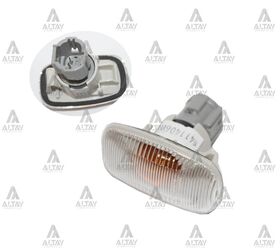 ISUZU ÇAMURLUK SİNYAL LAMBASI D-MAX 02-07 (DUYLU+AMPULLU) SAĞSOL DEPO