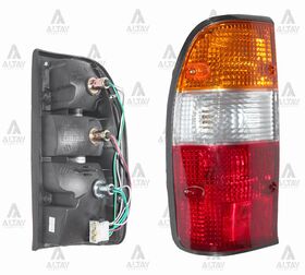 MAZDA STOP LAMBASI B2500 00-02 (DUYLU+AMPULLU) SOL DEPO