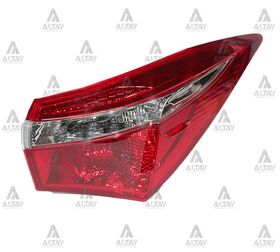 TOYOTA STOP LAMBASI COROLLA 13- DUYSUZ SAĞ DEPO